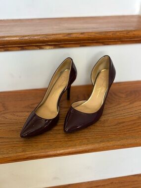 Pointed Toe D'Orsay Pump - Burgundy Patent |